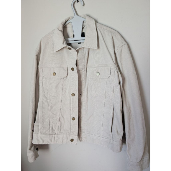 Banana Republic Jackets & Blazers - Banana Republic Beige Corduroy Trucker Jacket Womens M